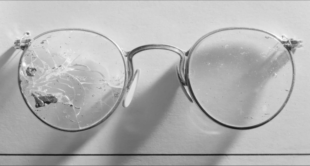 lente-de-oculos-que-nao-risca